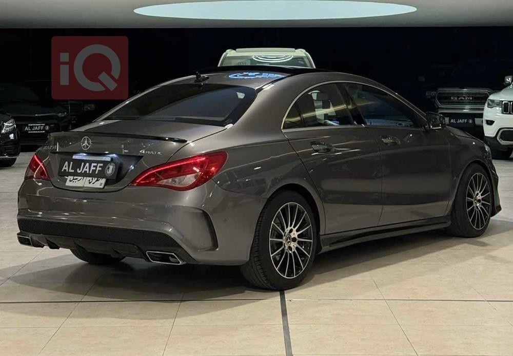 مرسيدس بنز CLA